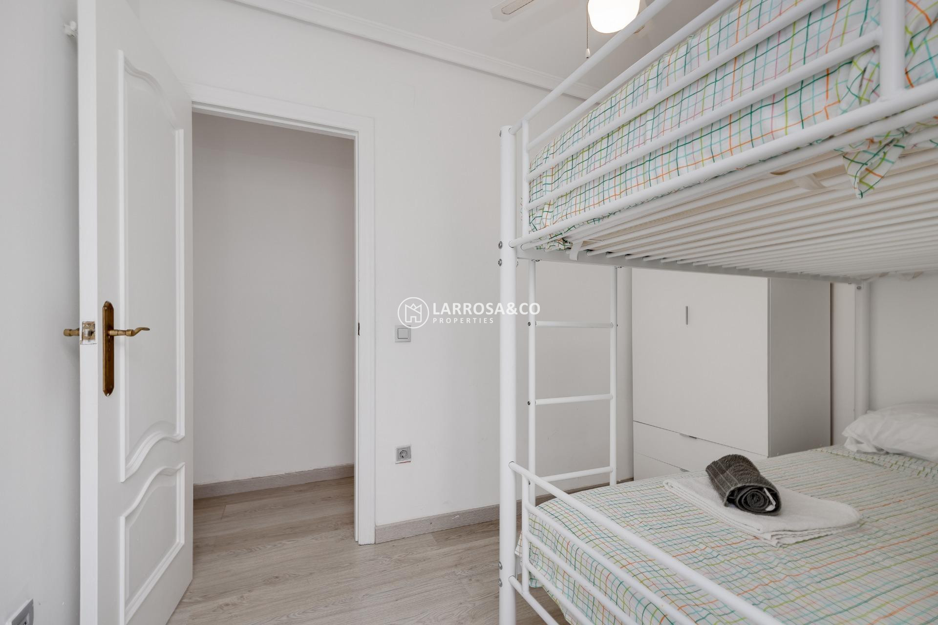 Herverkoop - Apartment - Torrevieja - Los Locos Beach