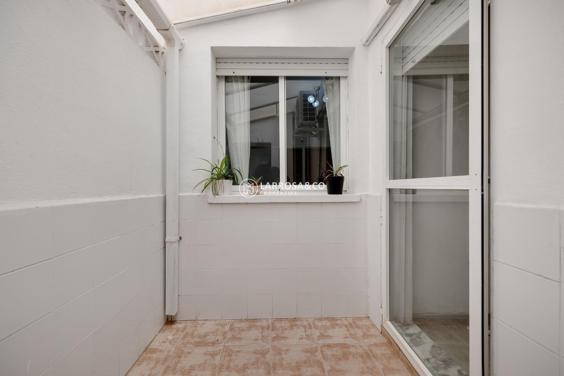 Herverkoop - Apartment - Torrevieja - Los Locos Beach