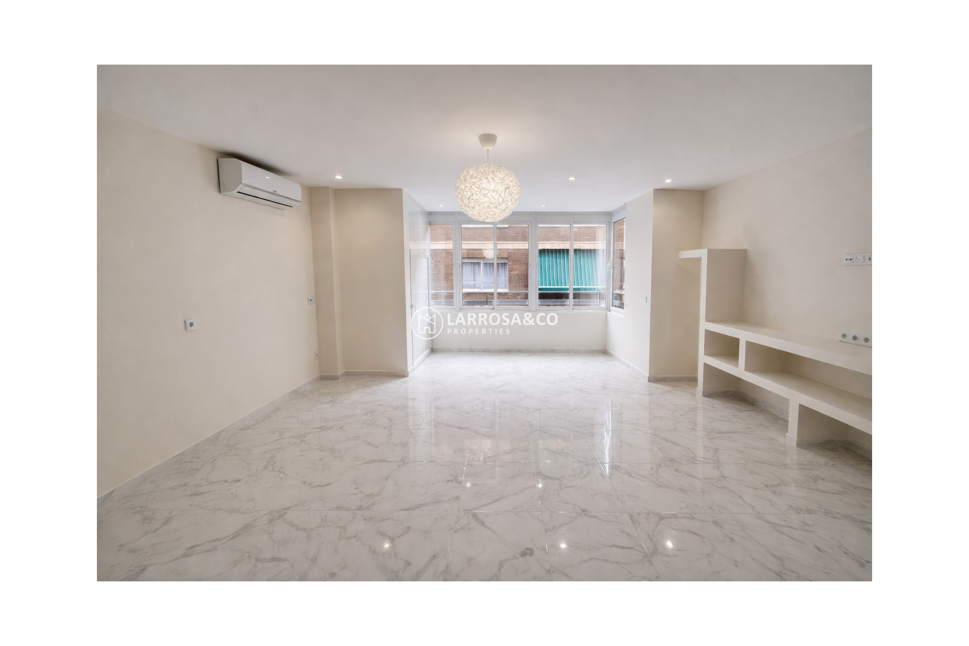Herverkoop - Apartment - Torrevieja - Muelle Pesquero