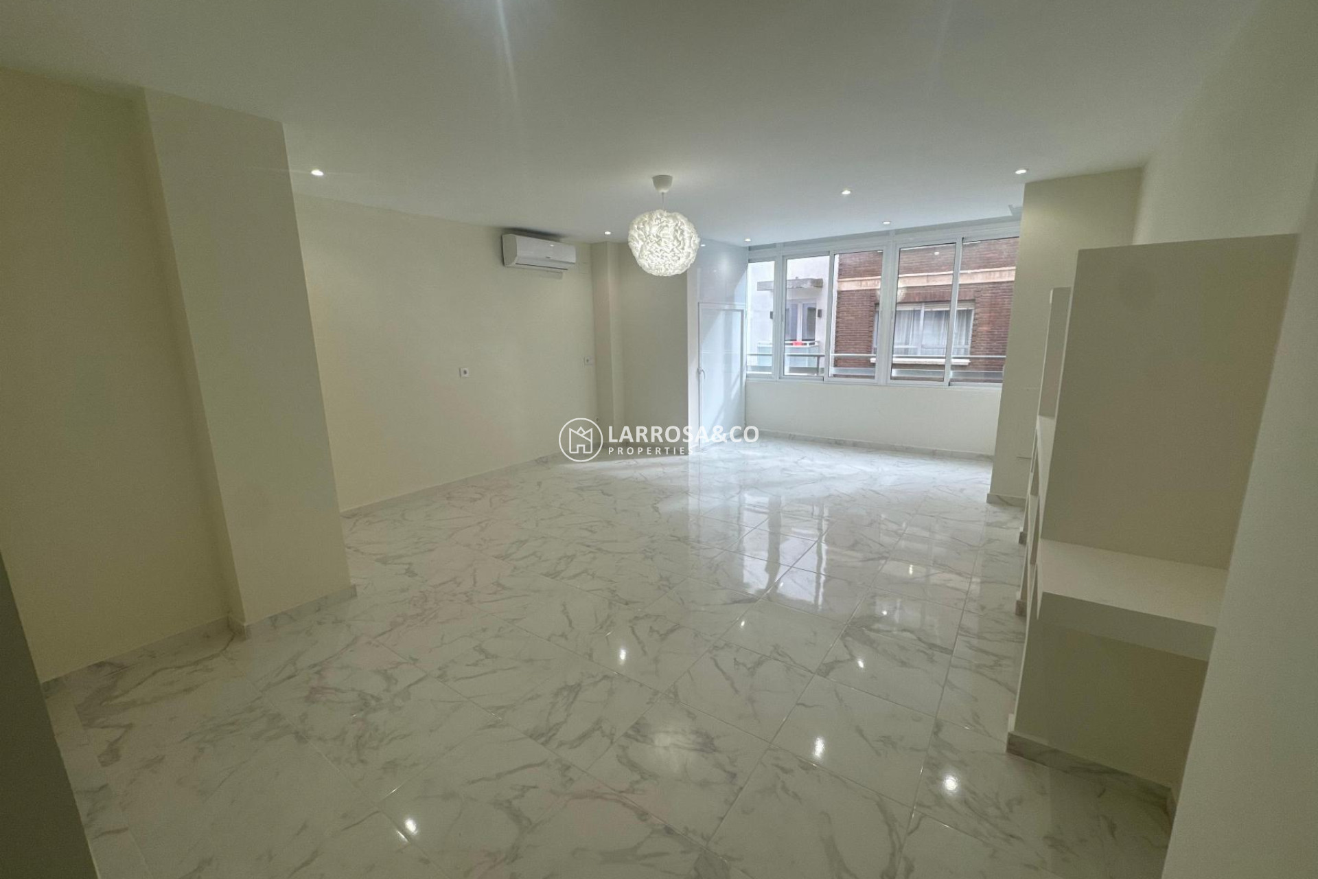 Herverkoop - Apartment - Torrevieja - Muelle Pesquero