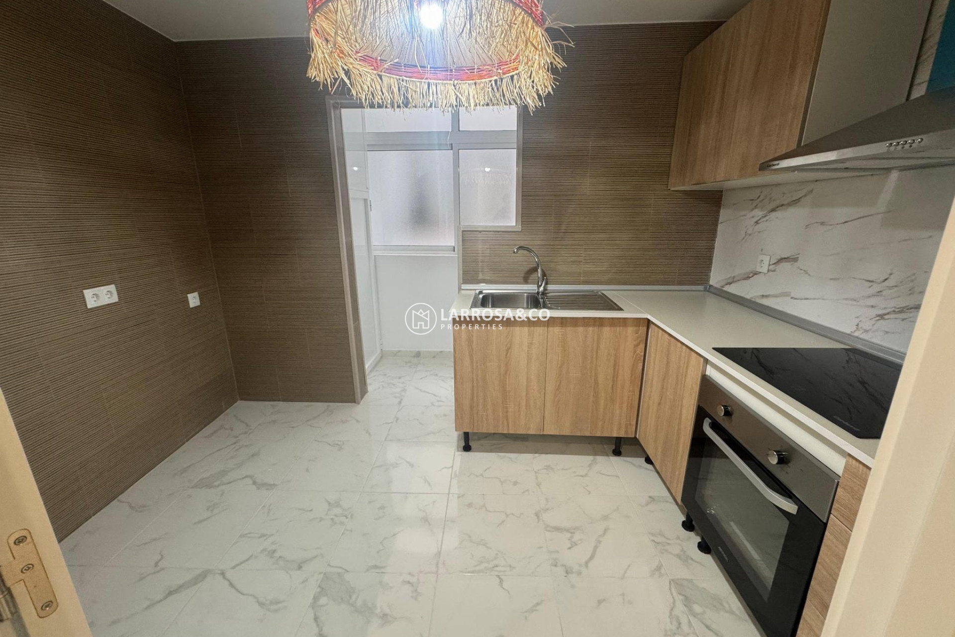 Herverkoop - Apartment - Torrevieja - Muelle Pesquero