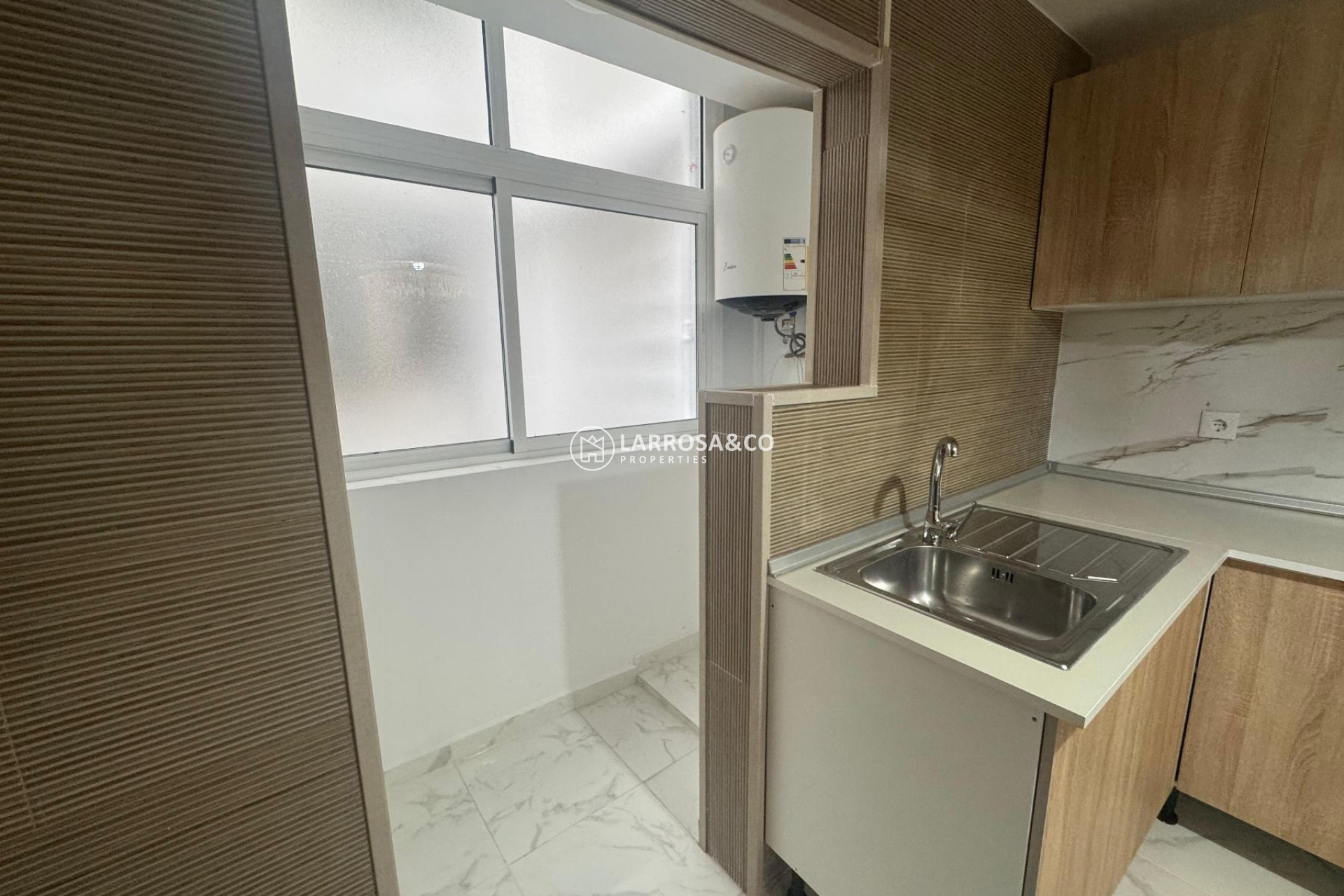 Herverkoop - Apartment - Torrevieja - Muelle Pesquero