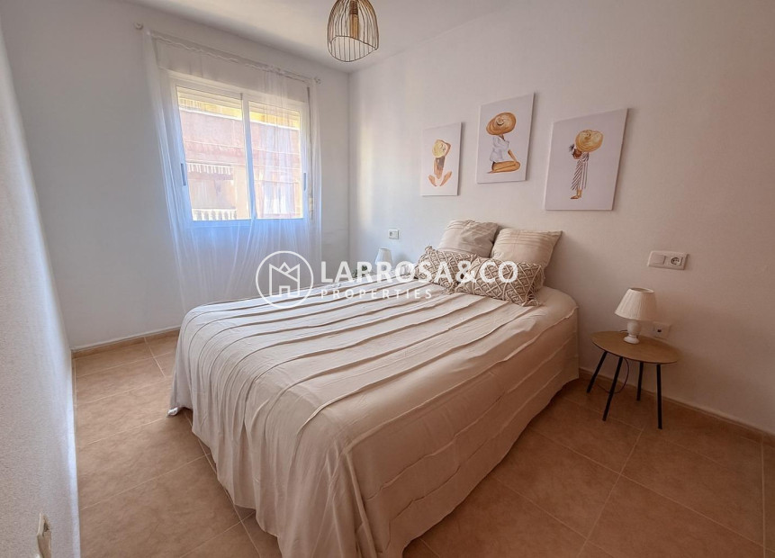 Herverkoop - Apartment - Torrevieja - Parque de las Naciones