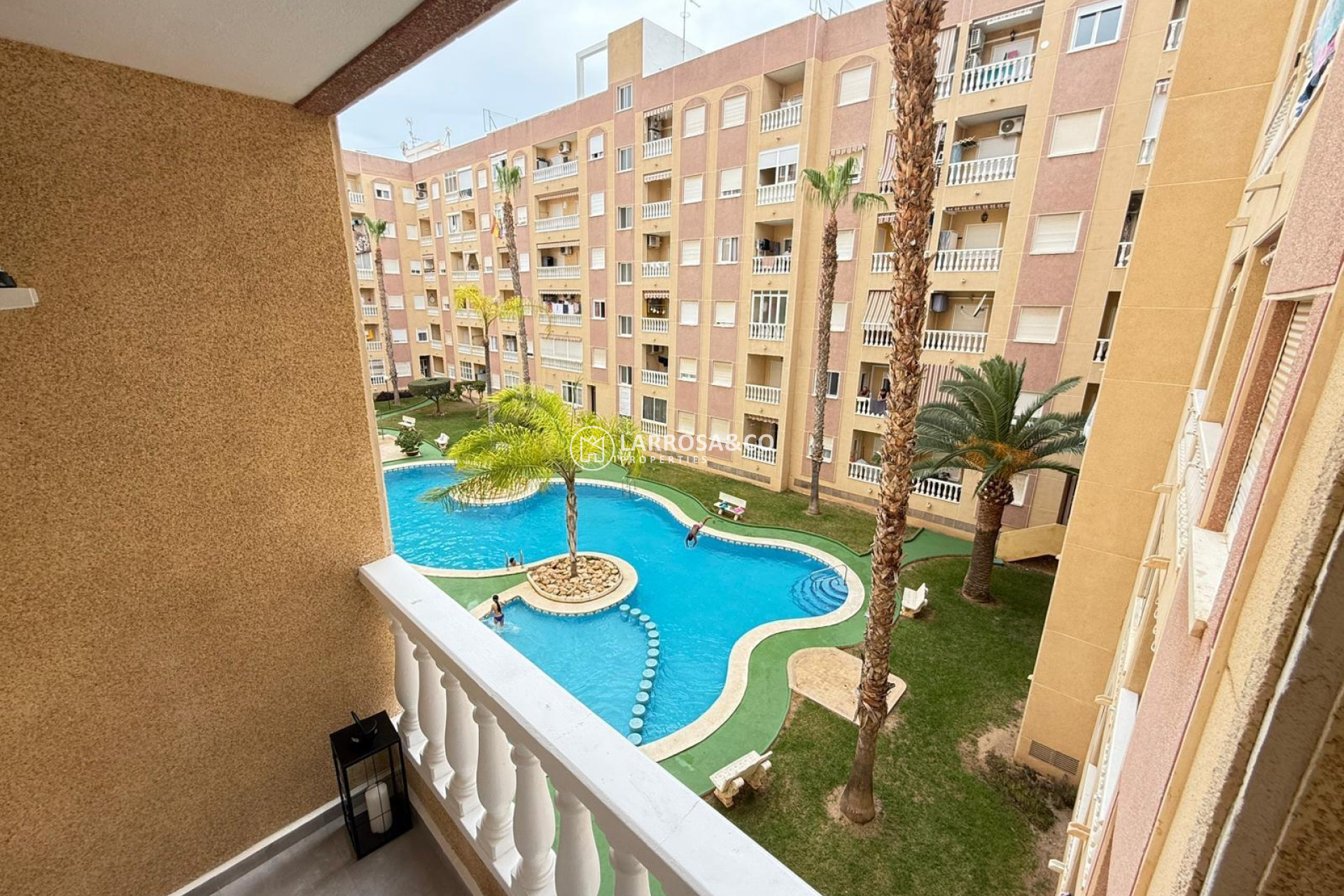 Herverkoop - Apartment - Torrevieja - Parque de las Naciones