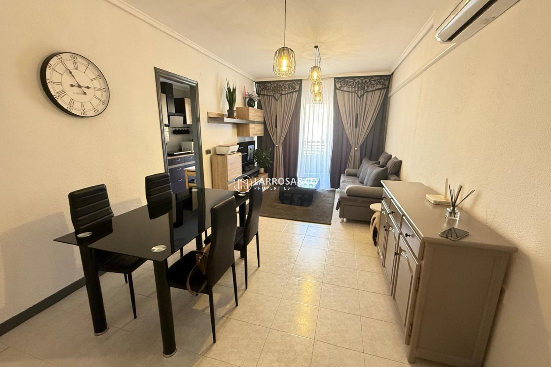 Herverkoop - Apartment - Torrevieja - Parque de las Naciones