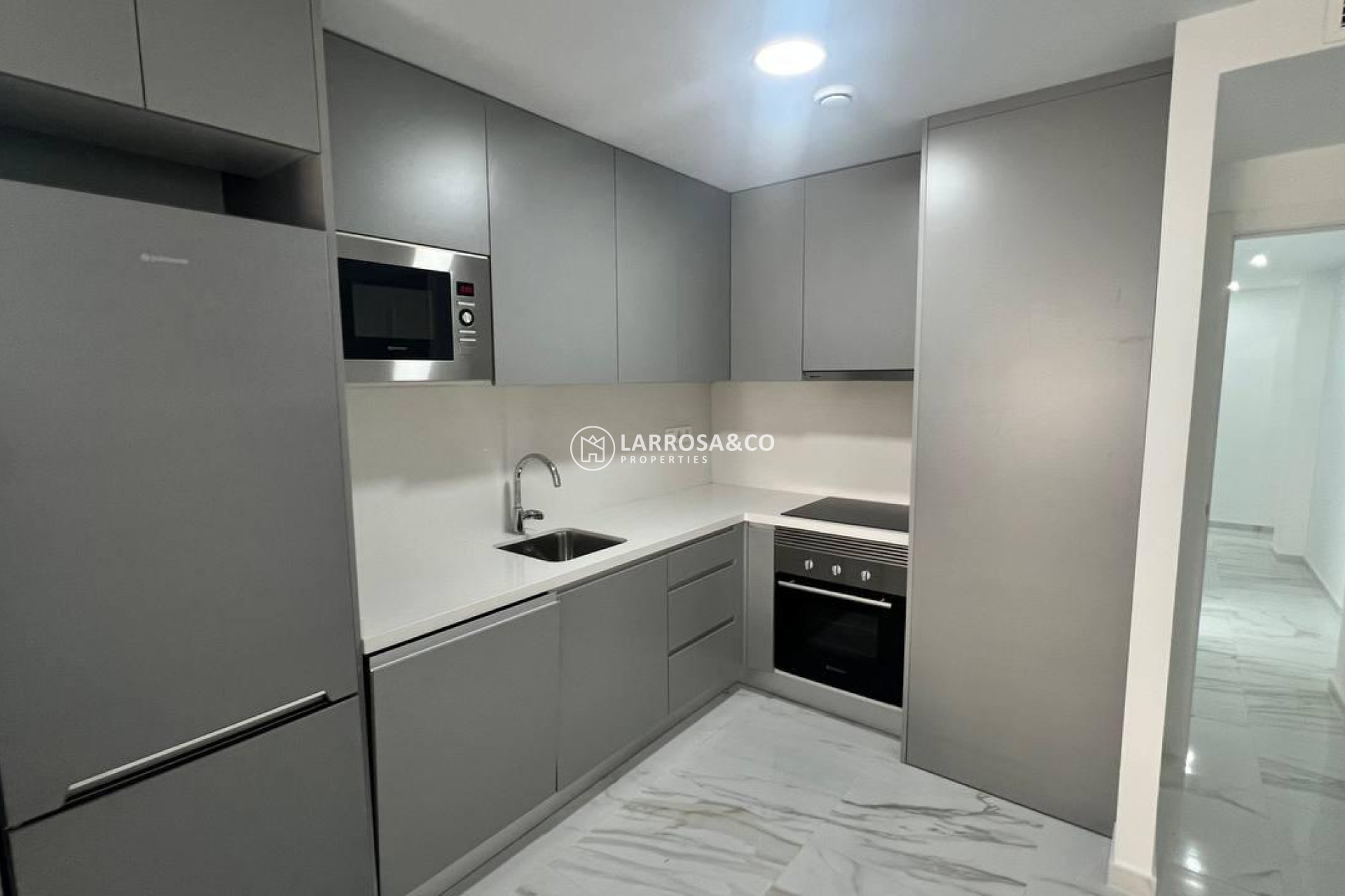 Herverkoop - Apartment - Torrevieja - Parque de las Naciones