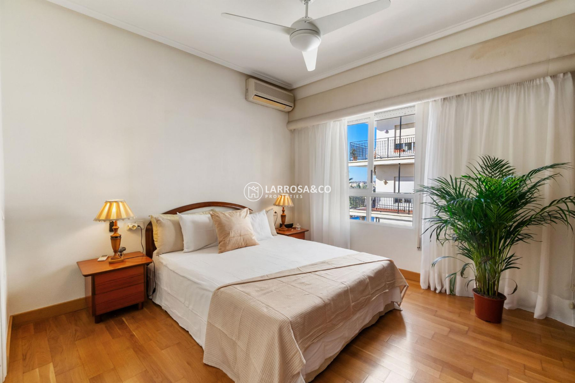 Herverkoop - Apartment - Torrevieja - Piscinas naturales