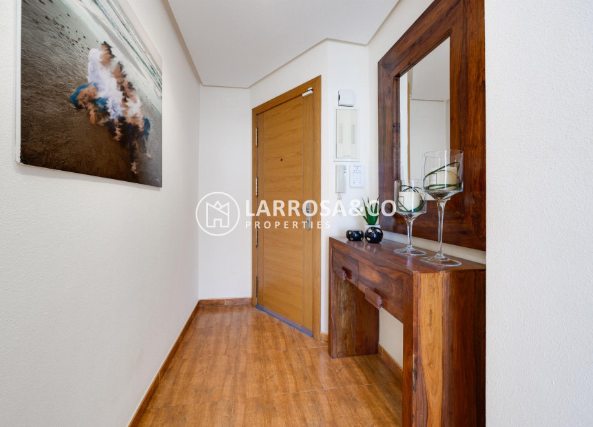 Herverkoop - Apartment - Torrevieja - Playa Acequion