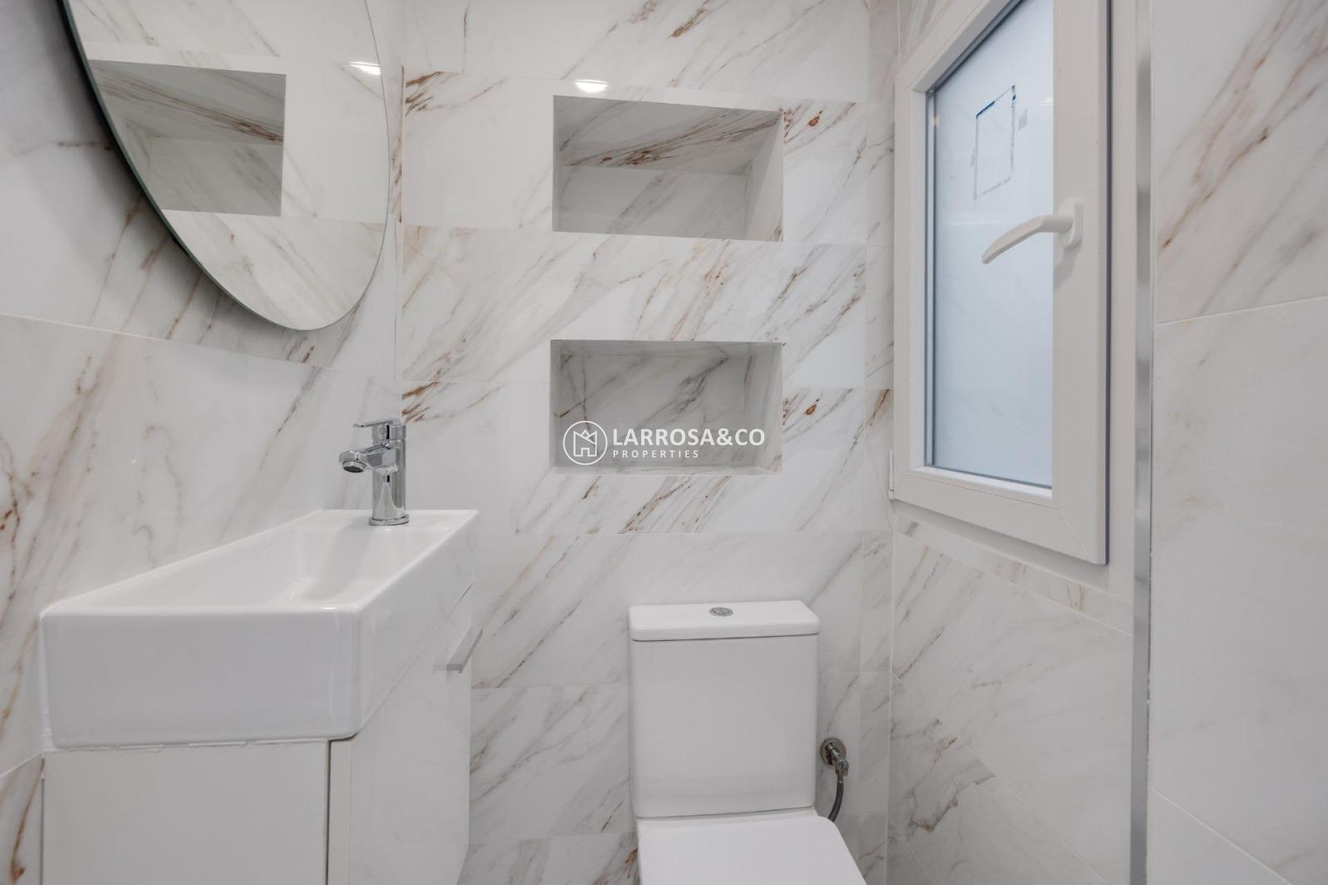 Herverkoop - Apartment - Torrevieja - Playa de los Naufragos