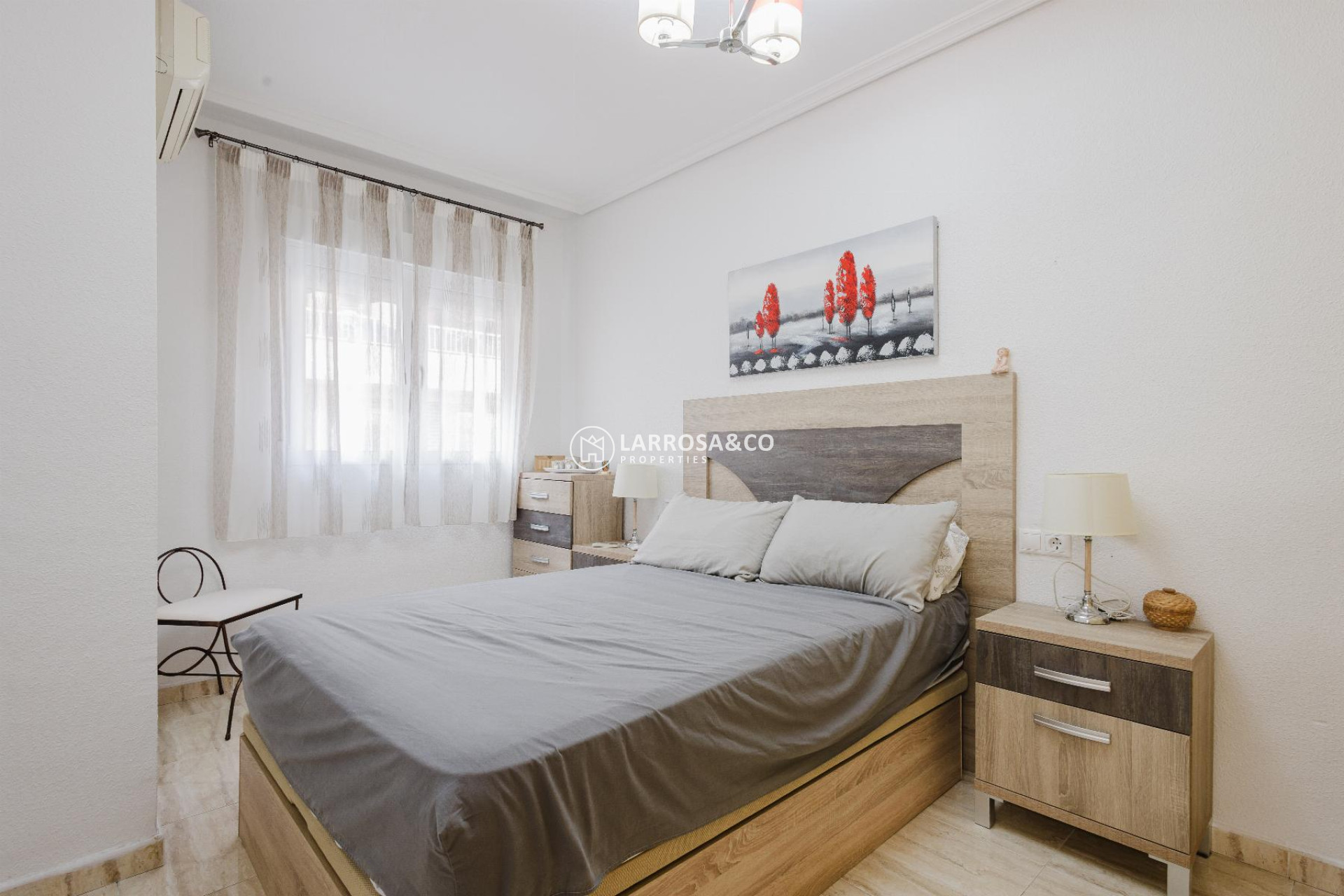 Herverkoop - Apartment - Torrevieja - Playa del Acequión