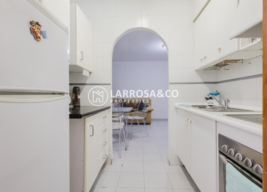 Herverkoop - Apartment - Torrevieja - Playa del Acequión