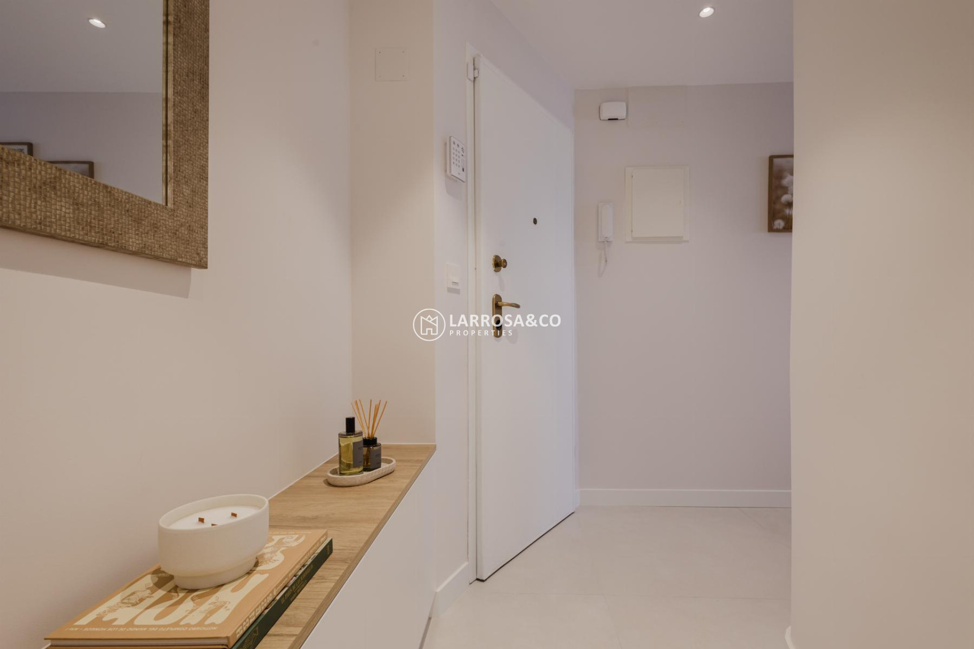 Herverkoop - Apartment - Torrevieja - Playa del Acequión