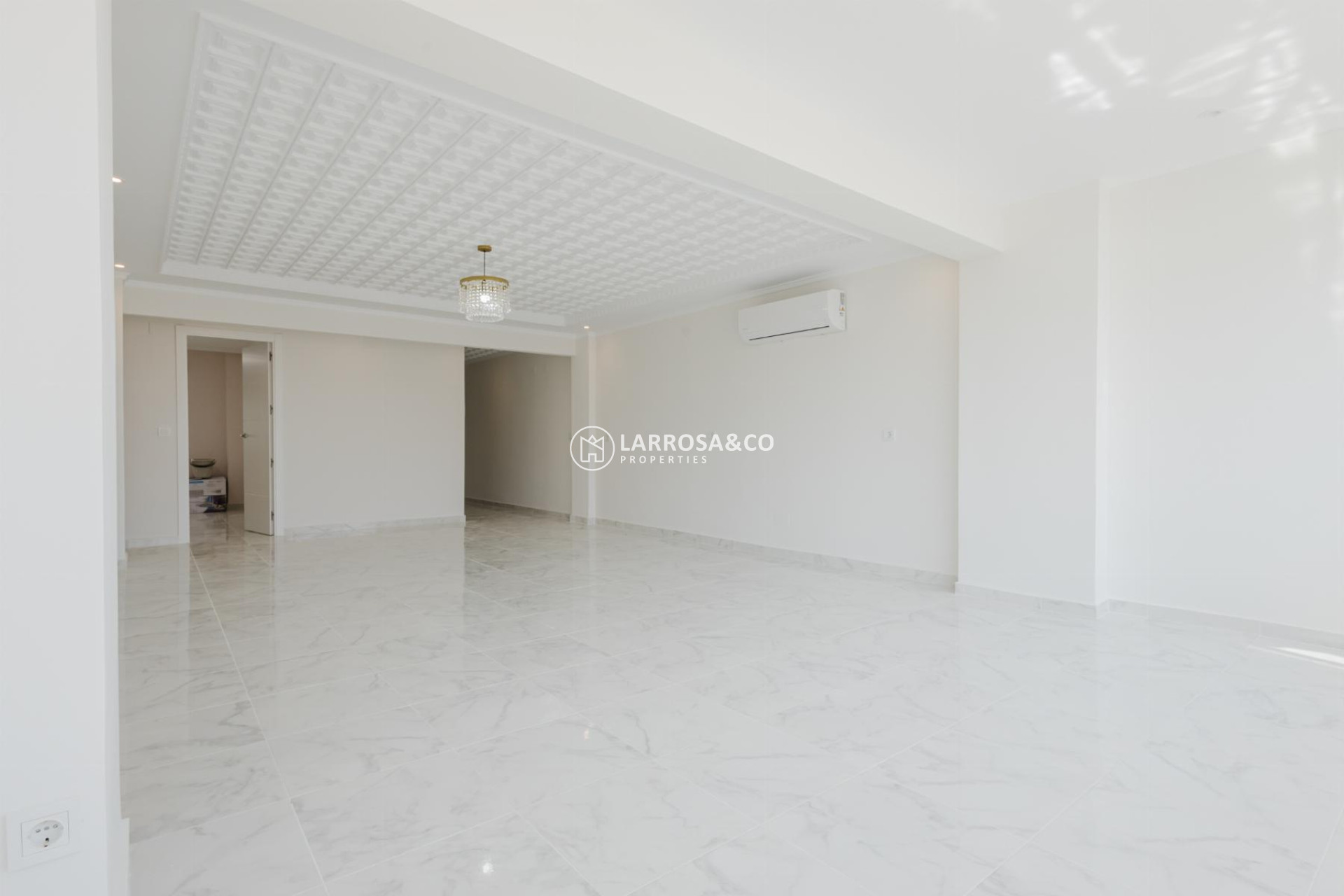 Herverkoop - Apartment - Torrevieja - Playa del Acequión