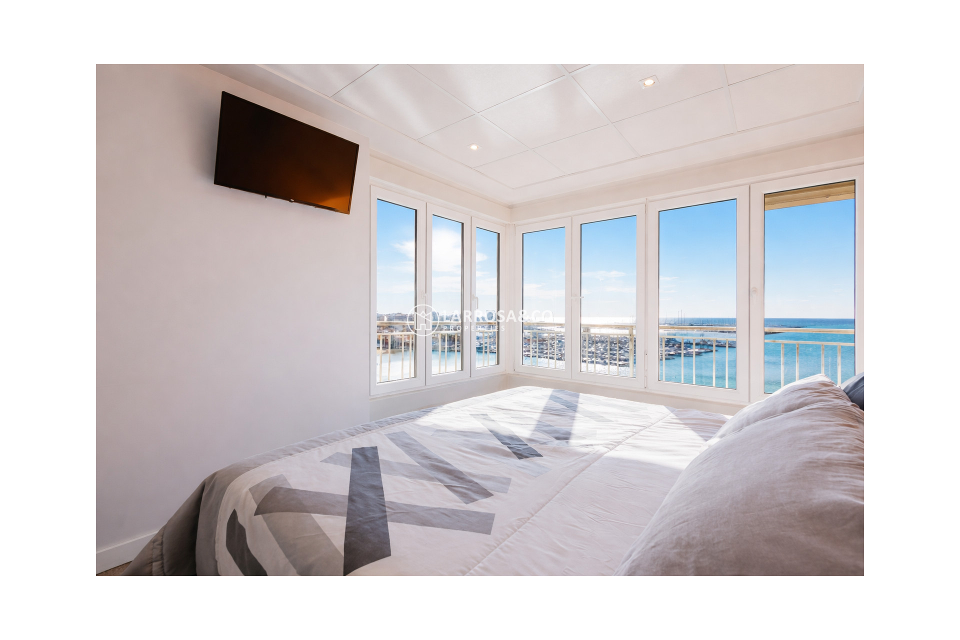 Herverkoop - Apartment - Torrevieja - Playa del Acequión