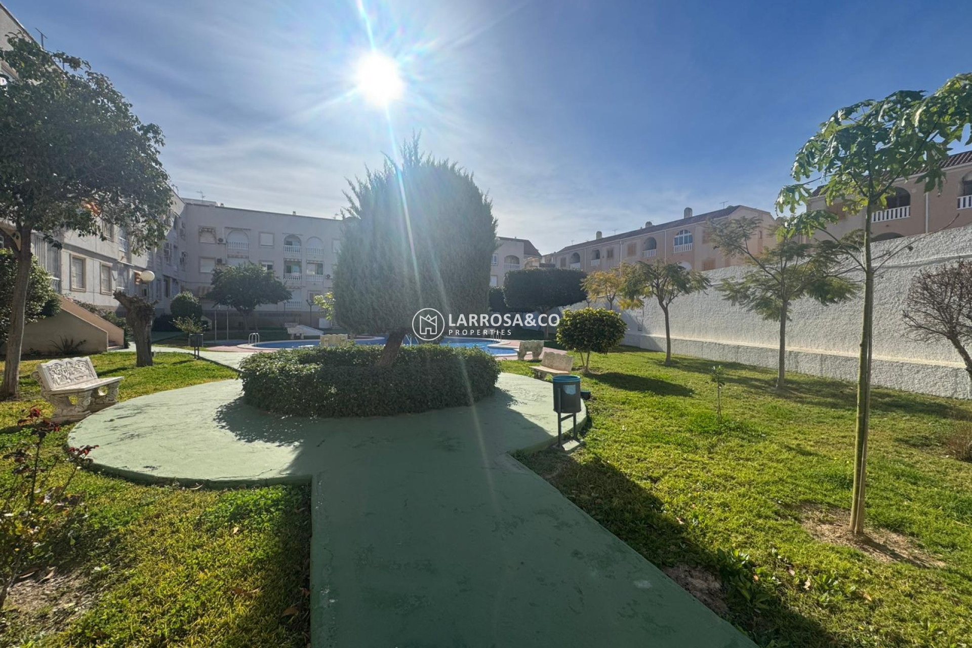 Herverkoop - Apartment - Torrevieja - Playa del Acequión