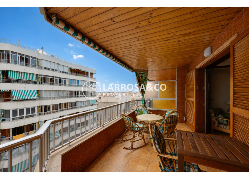Herverkoop - Apartment - Torrevieja - Playa del Acequión