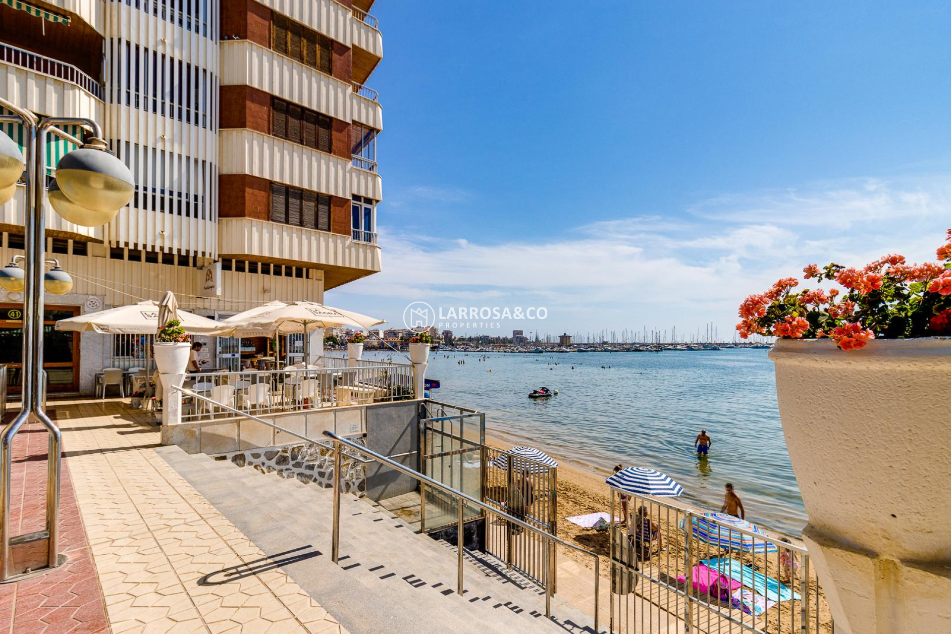 Herverkoop - Apartment - Torrevieja - Playa del Acequión