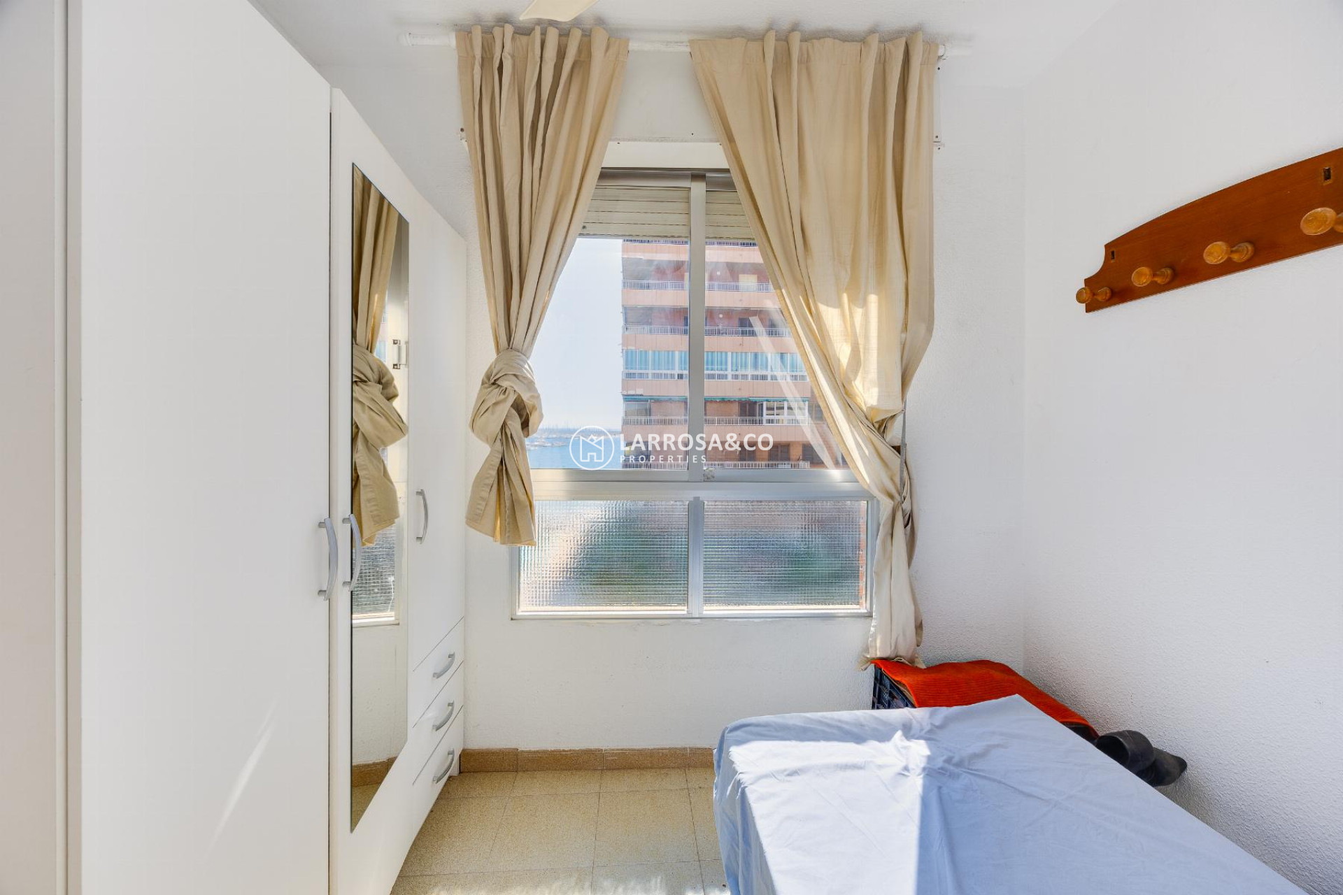 Herverkoop - Apartment - Torrevieja - Playa del Acequión