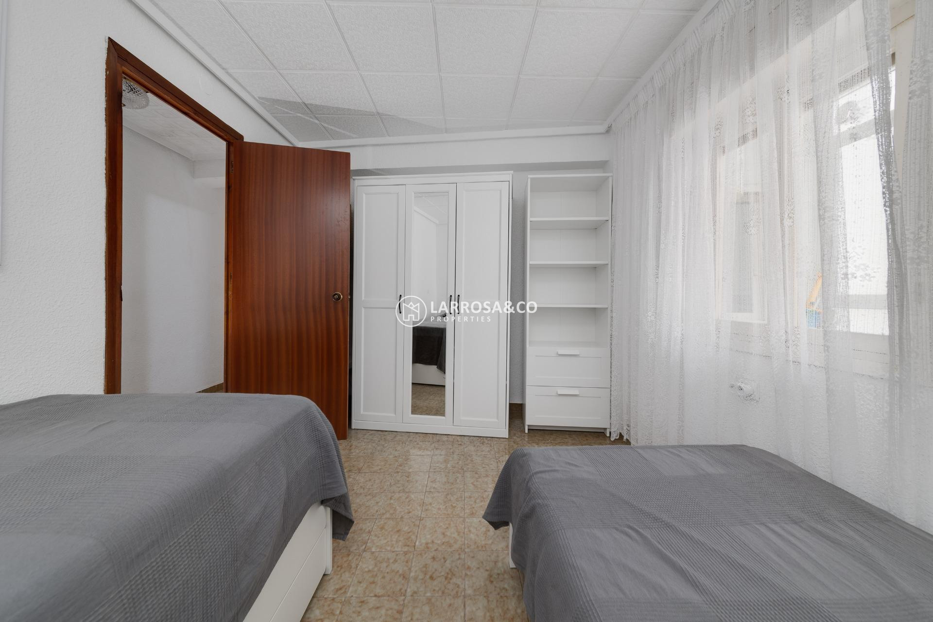 Herverkoop - Apartment - Torrevieja - Playa del cura