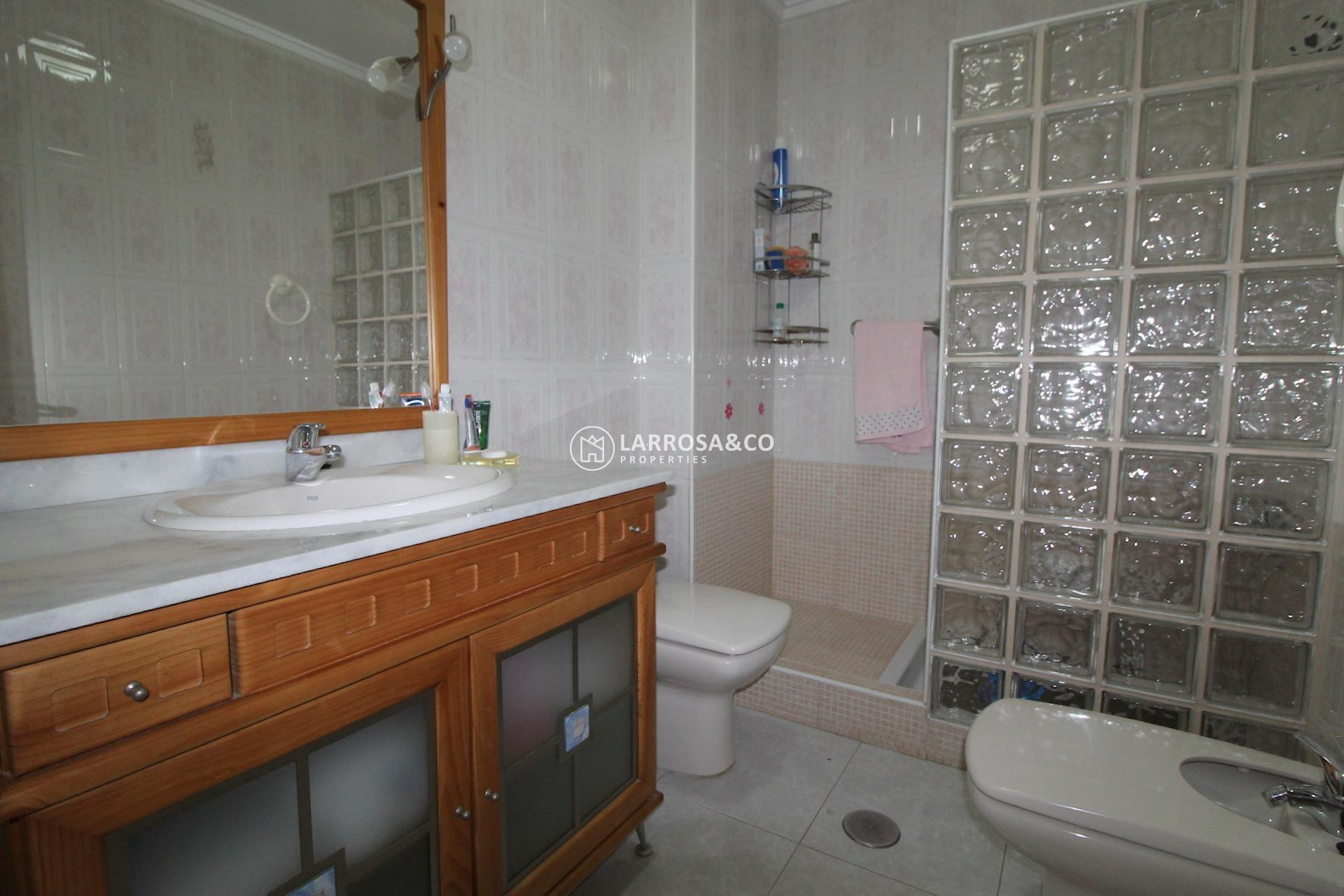 Herverkoop - Apartment - Torrevieja - Playa del cura