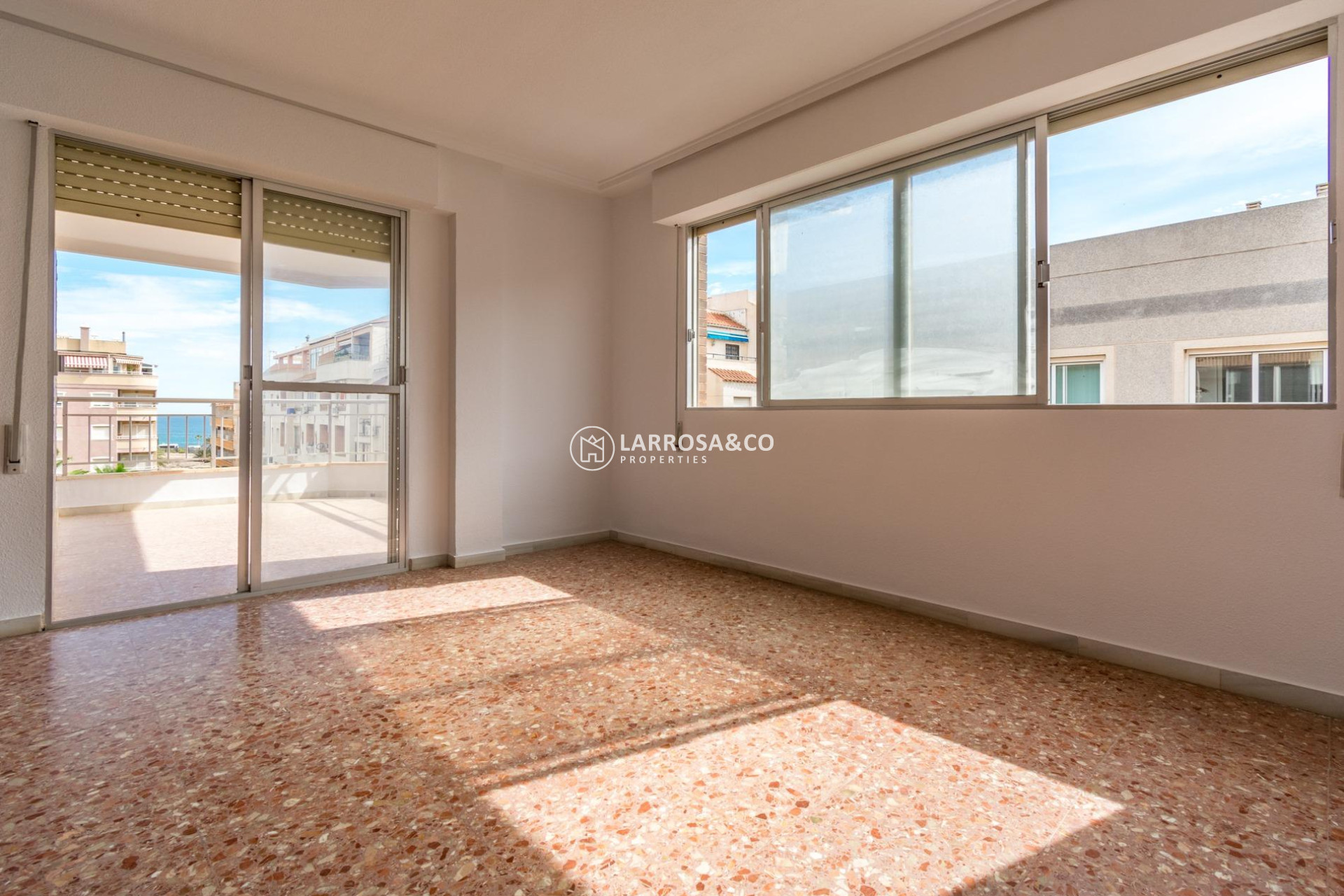 Herverkoop - Apartment - Torrevieja - Playa del cura