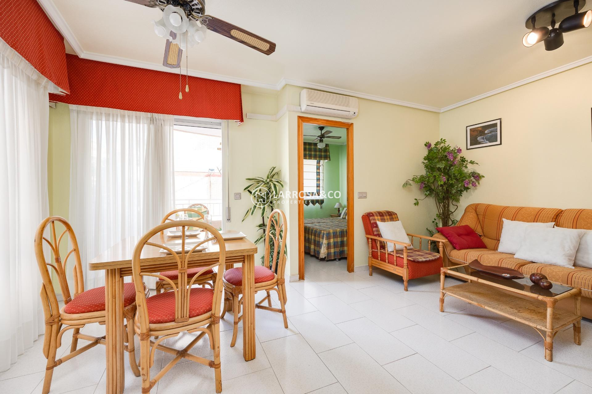 Herverkoop - Apartment - Torrevieja - Playa del cura