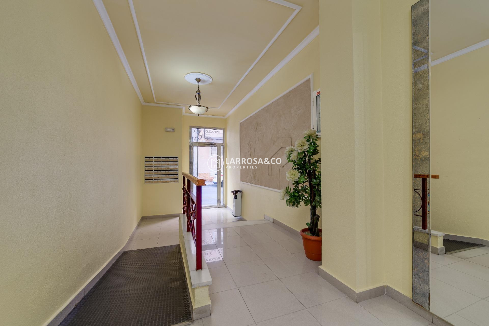 Herverkoop - Apartment - Torrevieja - Playa del cura