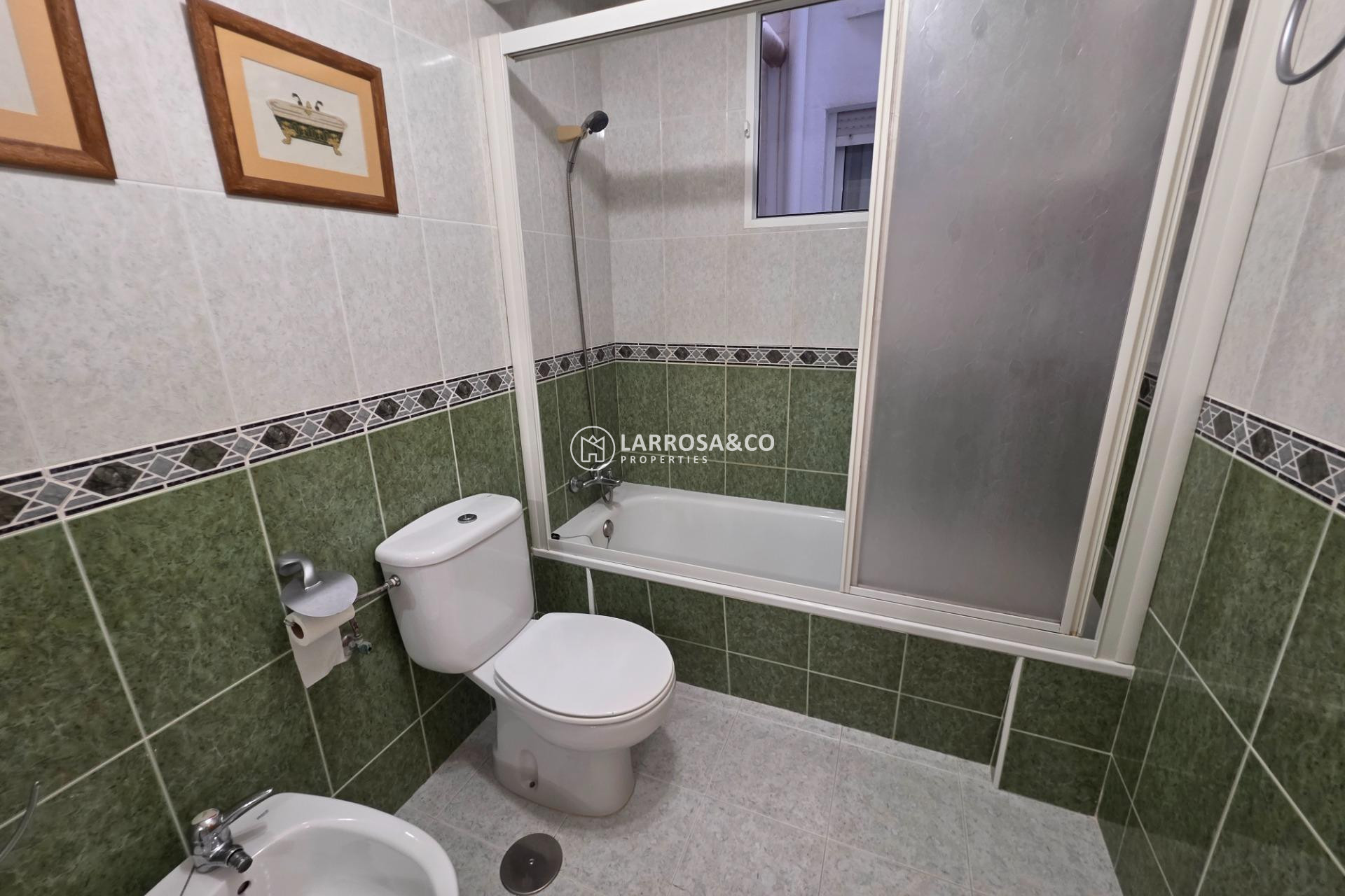 Herverkoop - Apartment - Torrevieja - Playa del cura