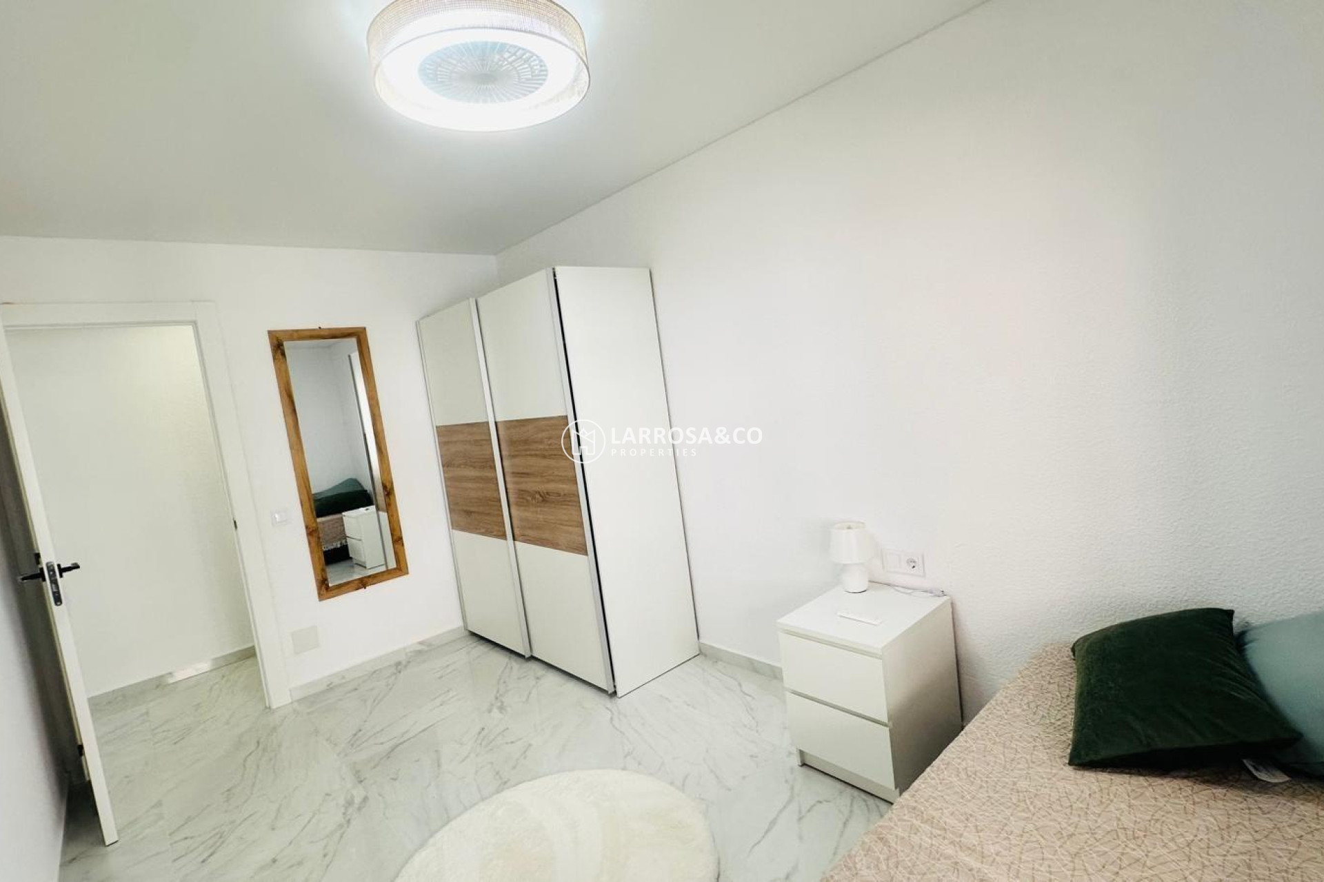Herverkoop - Apartment - Torrevieja - Playa del cura