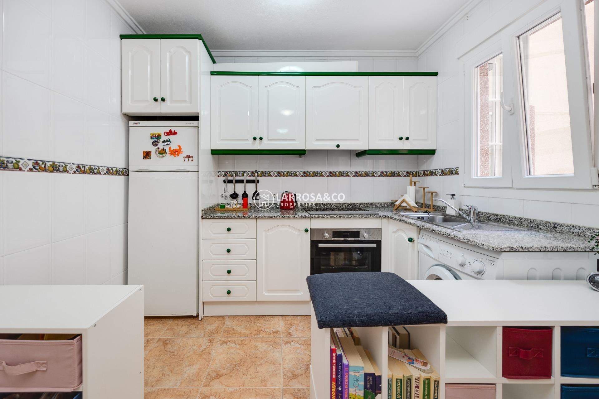 Herverkoop - Apartment - Torrevieja - Playa del cura