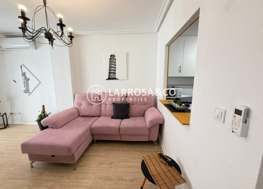 Herverkoop - Apartment - Torrevieja - Playa del cura