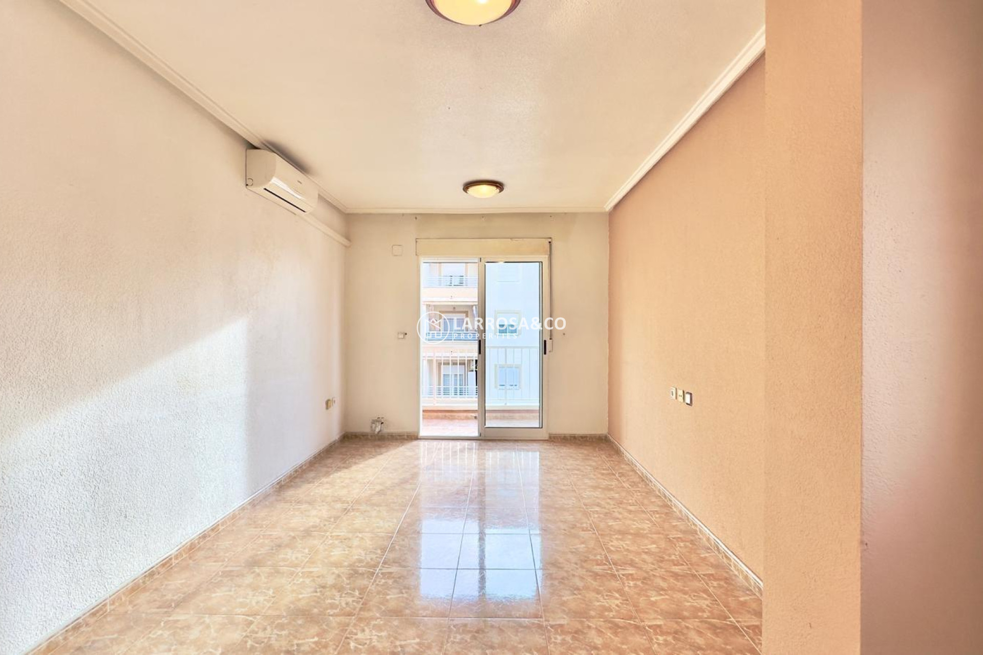 Herverkoop - Apartment - Torrevieja - Playa del cura