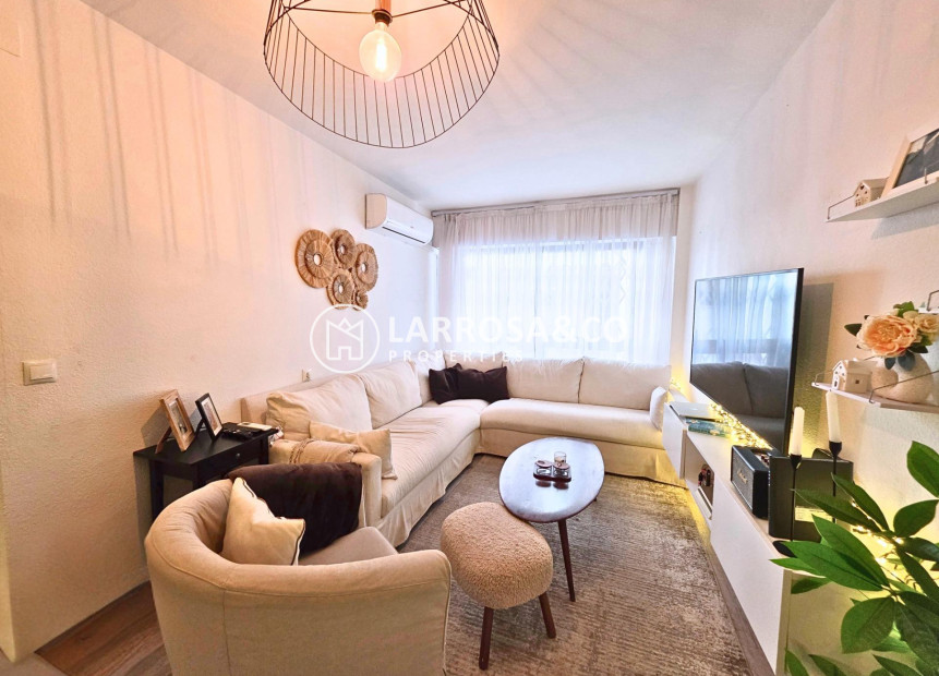 Herverkoop - Apartment - Torrevieja - Playa del cura