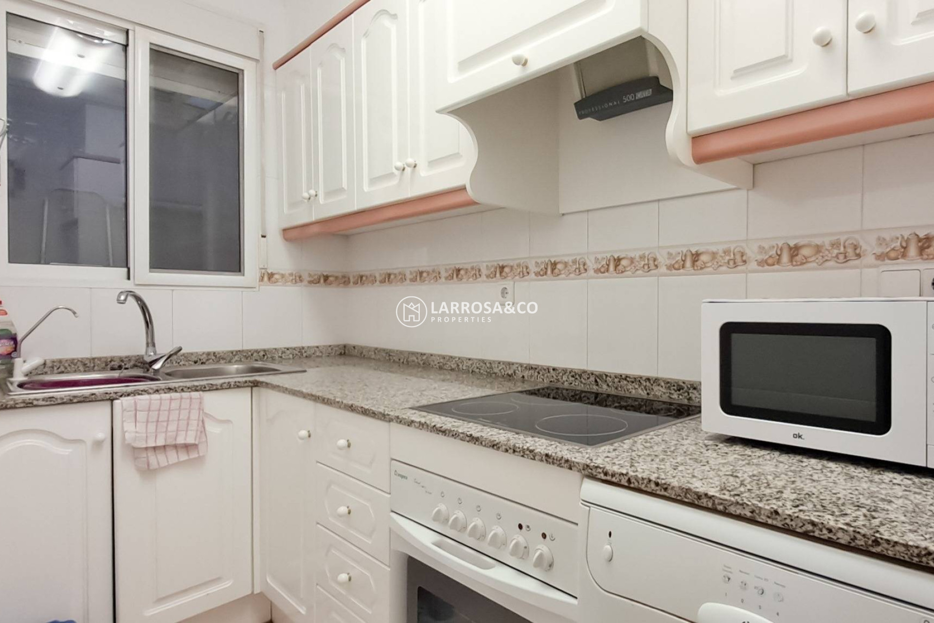 Herverkoop - Apartment - Torrevieja - Playa del cura