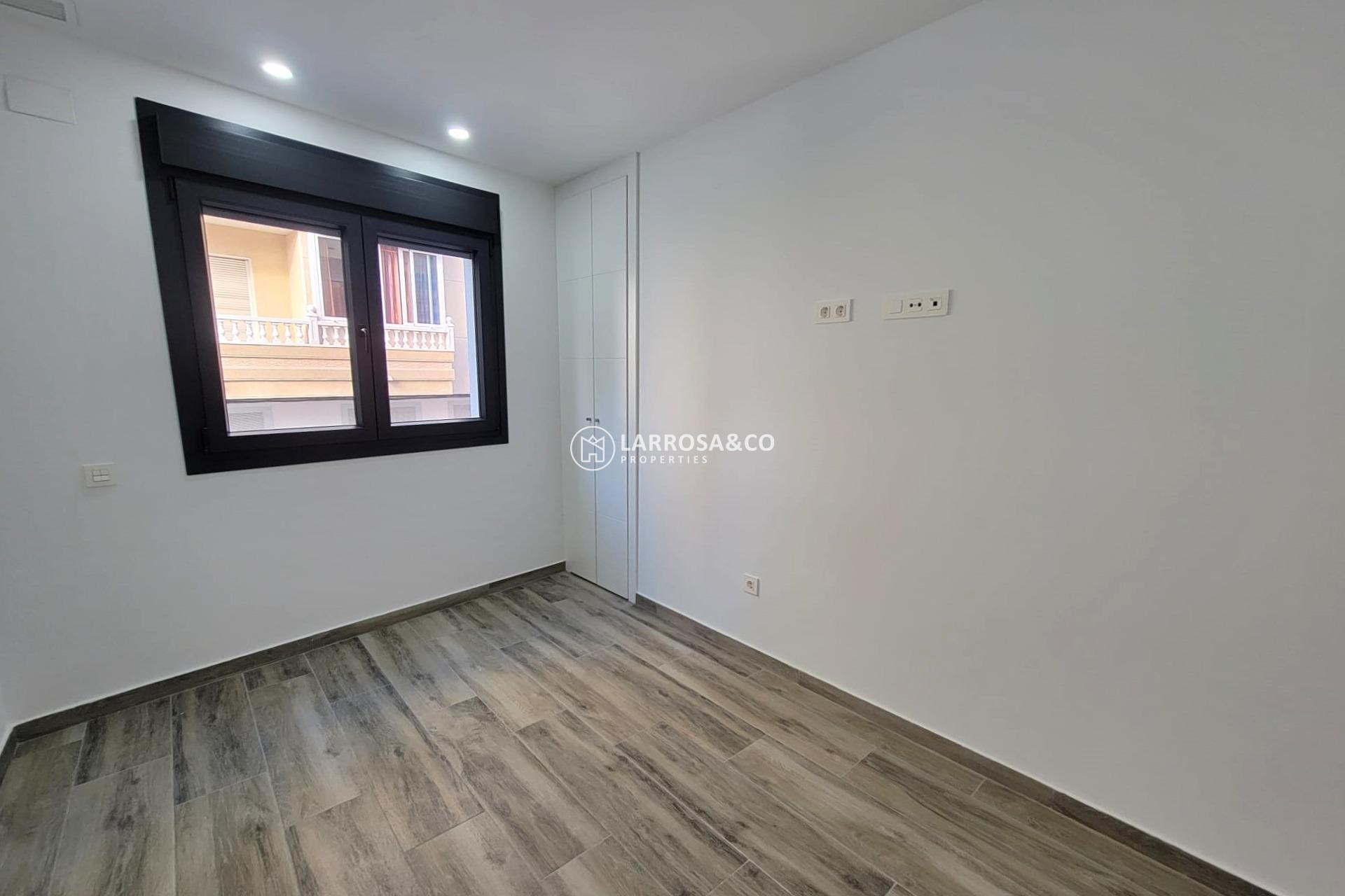 Herverkoop - Apartment - Torrevieja - Playa del cura
