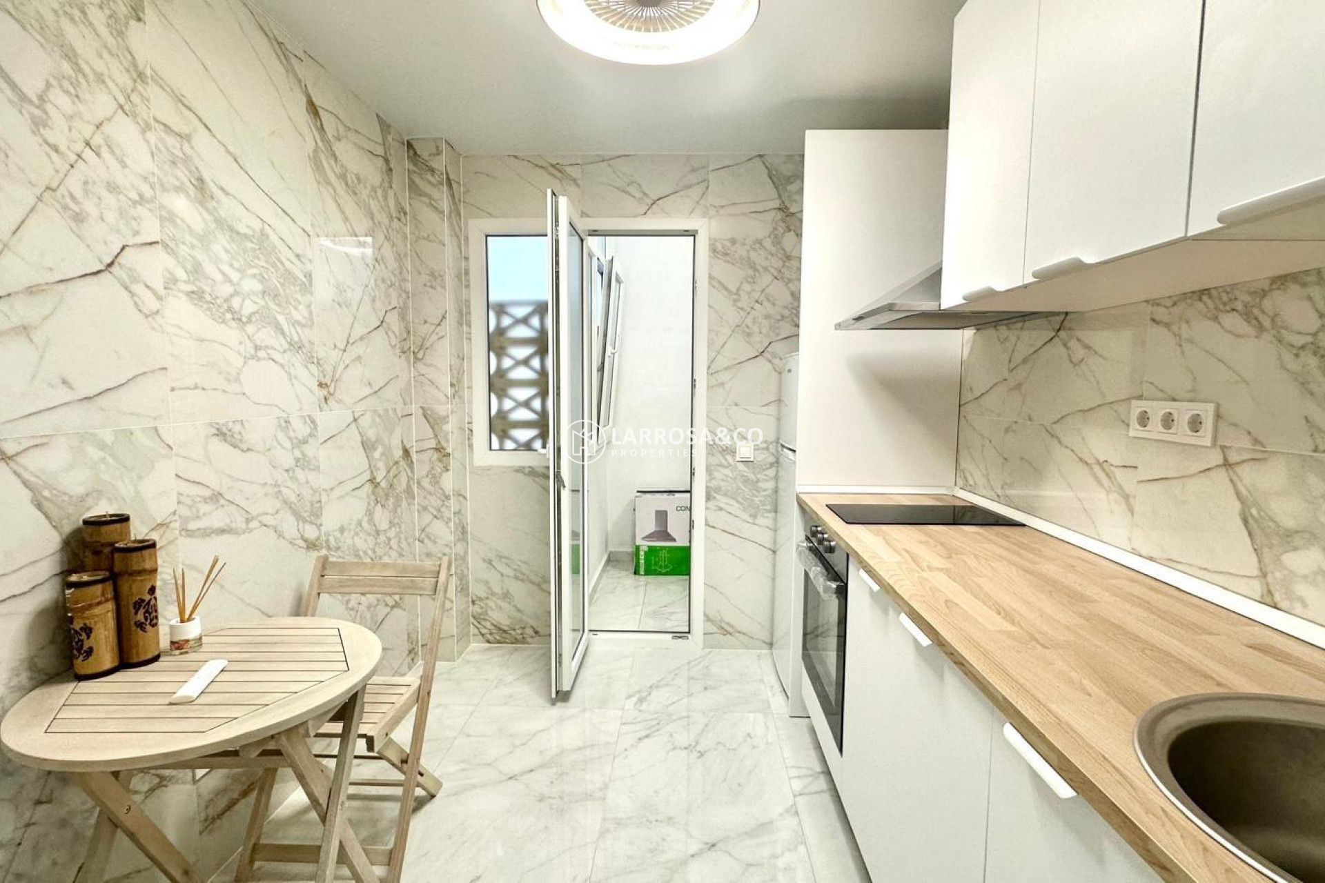 Herverkoop - Apartment - Torrevieja - Playa del cura