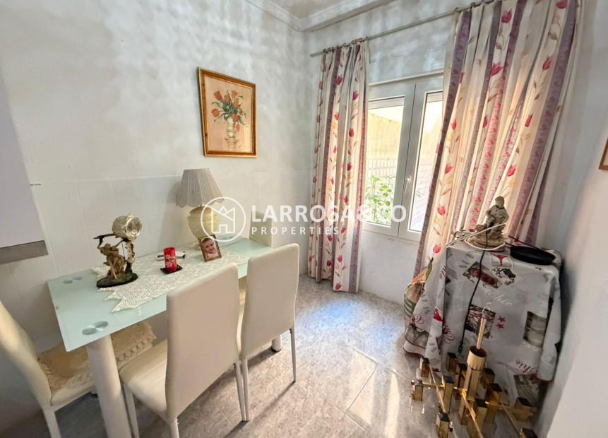 Herverkoop - Apartment - Torrevieja - Playa del cura