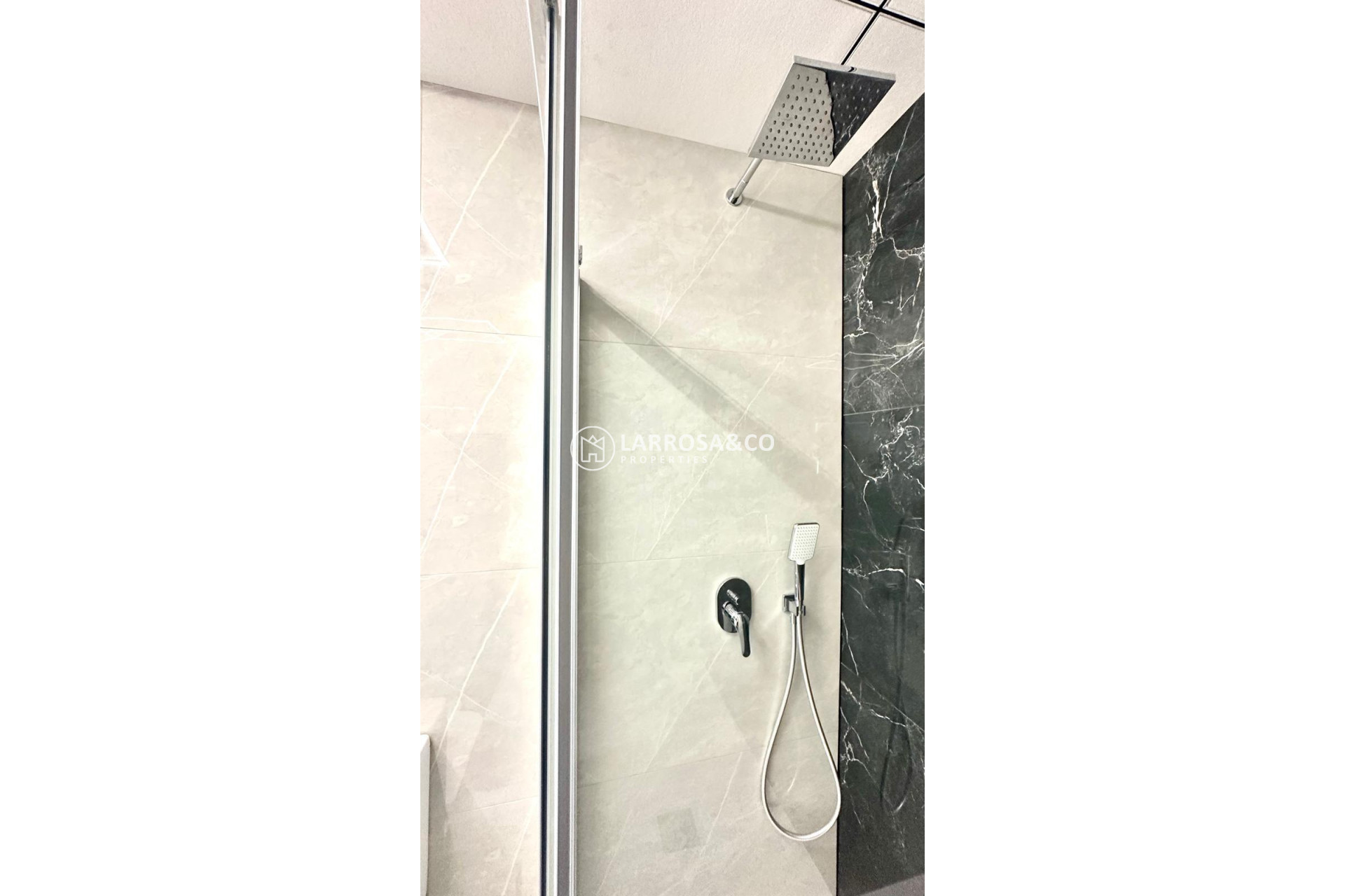 Herverkoop - Apartment - Torrevieja - Playa del cura