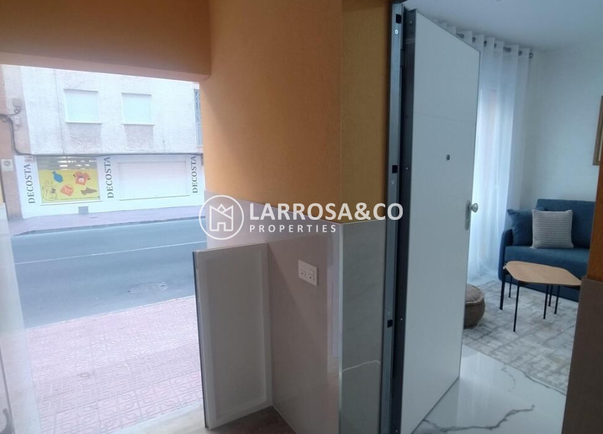 Herverkoop - Apartment - Torrevieja - Playa del cura