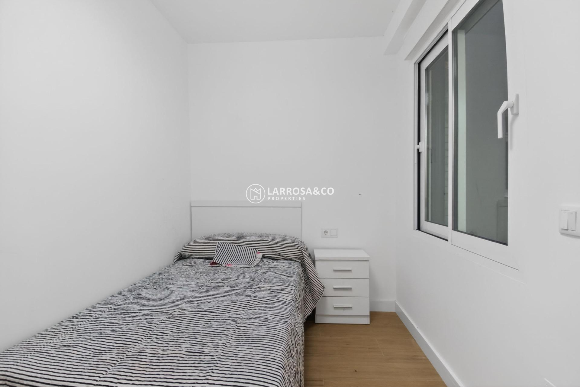 Herverkoop - Apartment - Torrevieja - Playa del cura