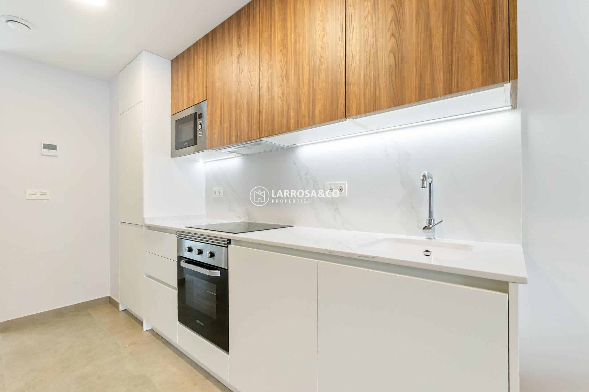 Herverkoop - Apartment - Torrevieja - Playa del cura