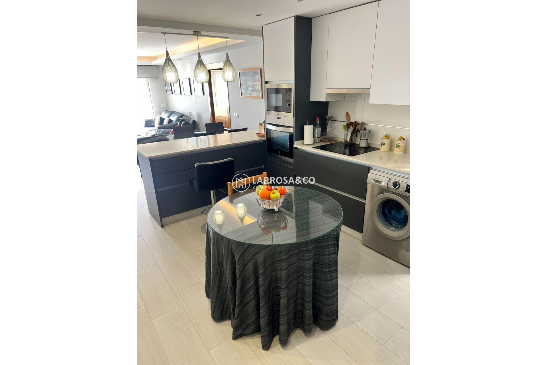 Herverkoop - Apartment - Torrevieja - Playa del cura