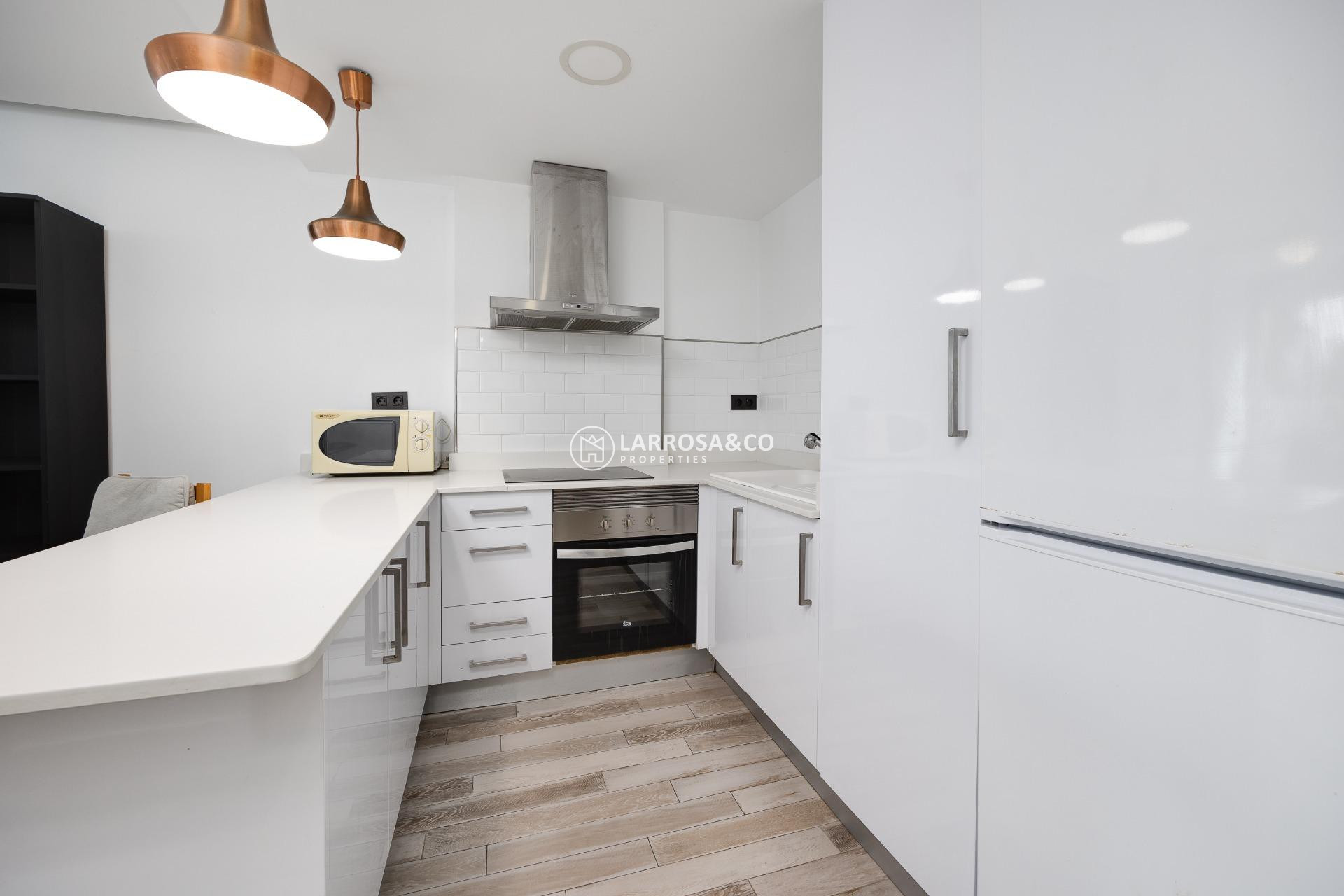 Herverkoop - Apartment - Torrevieja - Punta Prima