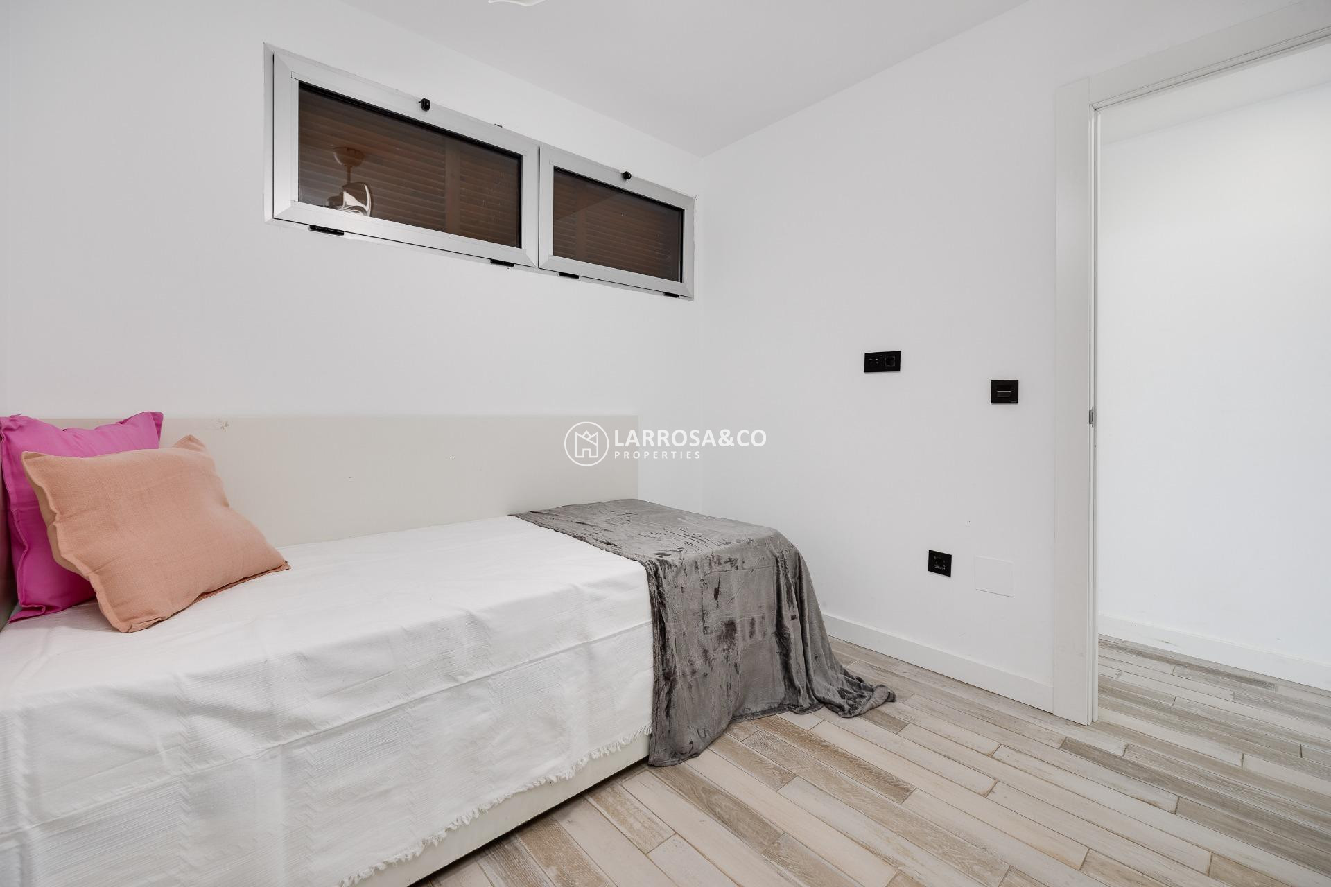 Herverkoop - Apartment - Torrevieja - Punta Prima