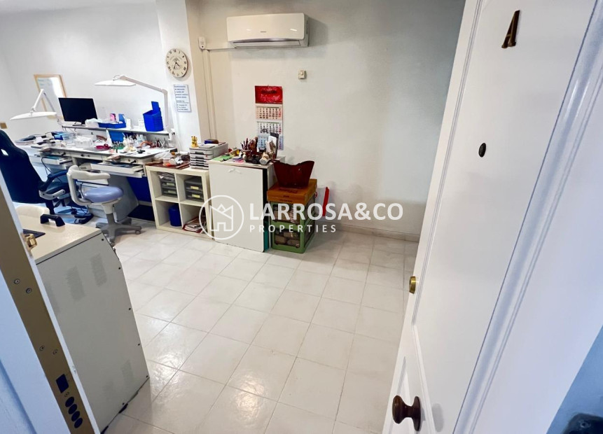 Herverkoop - Apartment - Torrevieja - torrevieja