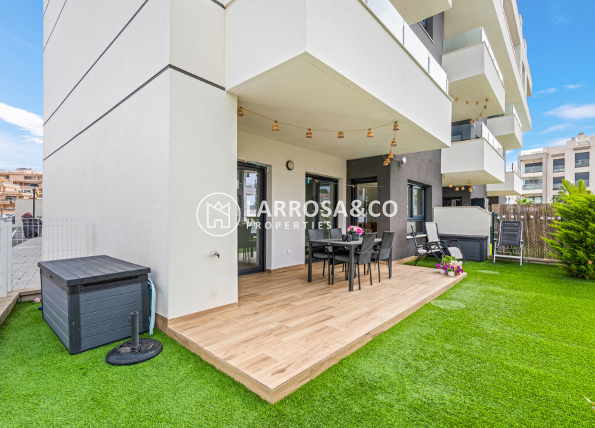 Herverkoop - Apartment - Villamartín - Costa Blanca