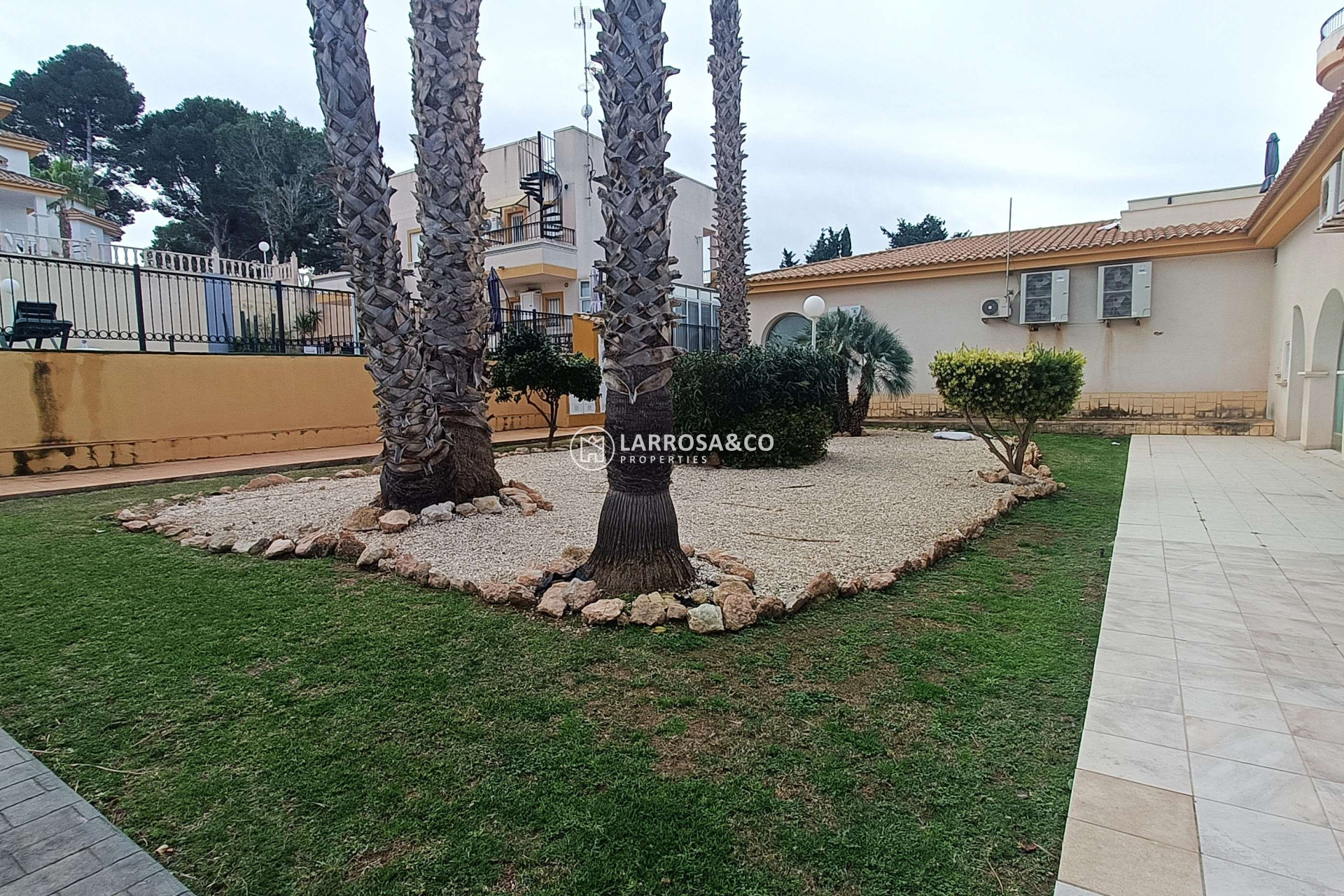Herverkoop - Apartment - Villamartín - Costa Blanca
