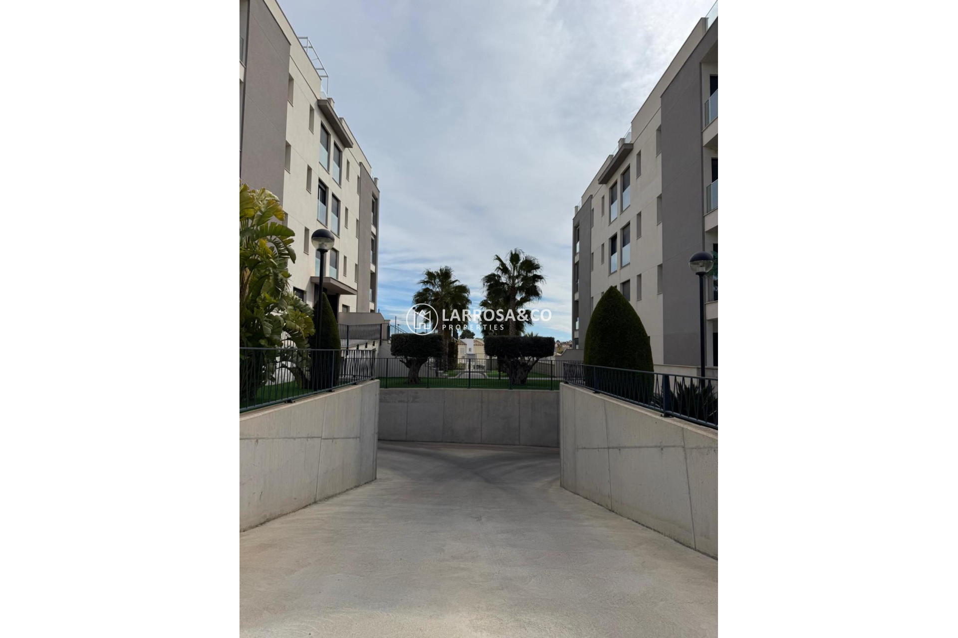 Herverkoop - Apartment - Villamartin - Costa Blanca