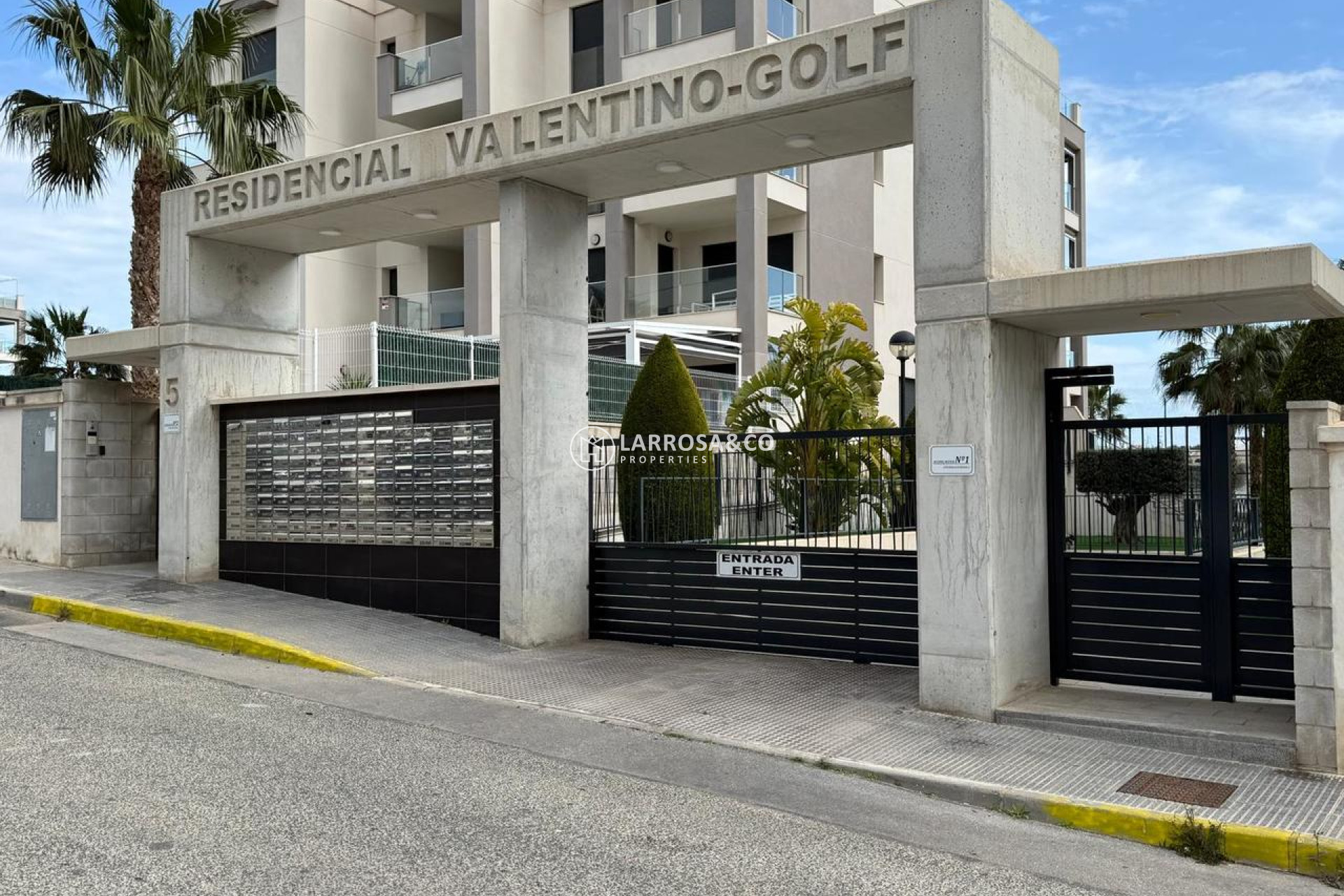 Herverkoop - Apartment - Villamartin - Costa Blanca