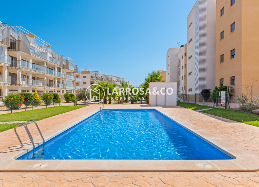 Herverkoop - Apartment - Villamartin - Costa Blanca